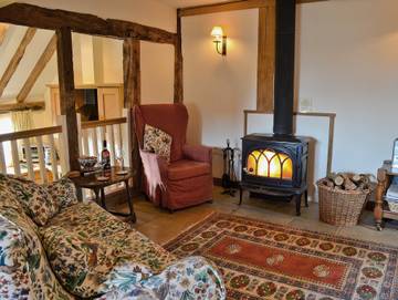 Holiday Rental for 3 People in High Weald, Sussex, Photo 2