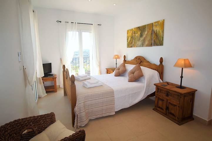 Die Villa Pikorua ist ein luxuriöses Privathaus in den Bergen in der Nähe von Mojacar. in Bédar, Cordillera Penibética