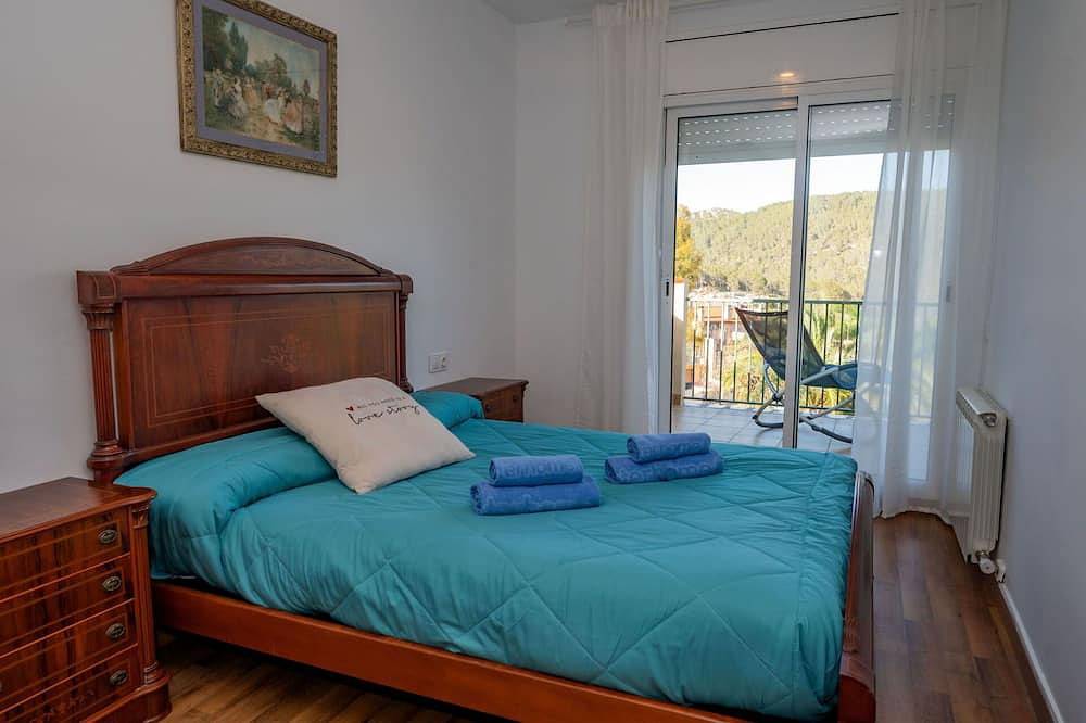 Vacation Home i Viladellops med 4 soverom som kan romme 6 in Olivella, Garraf