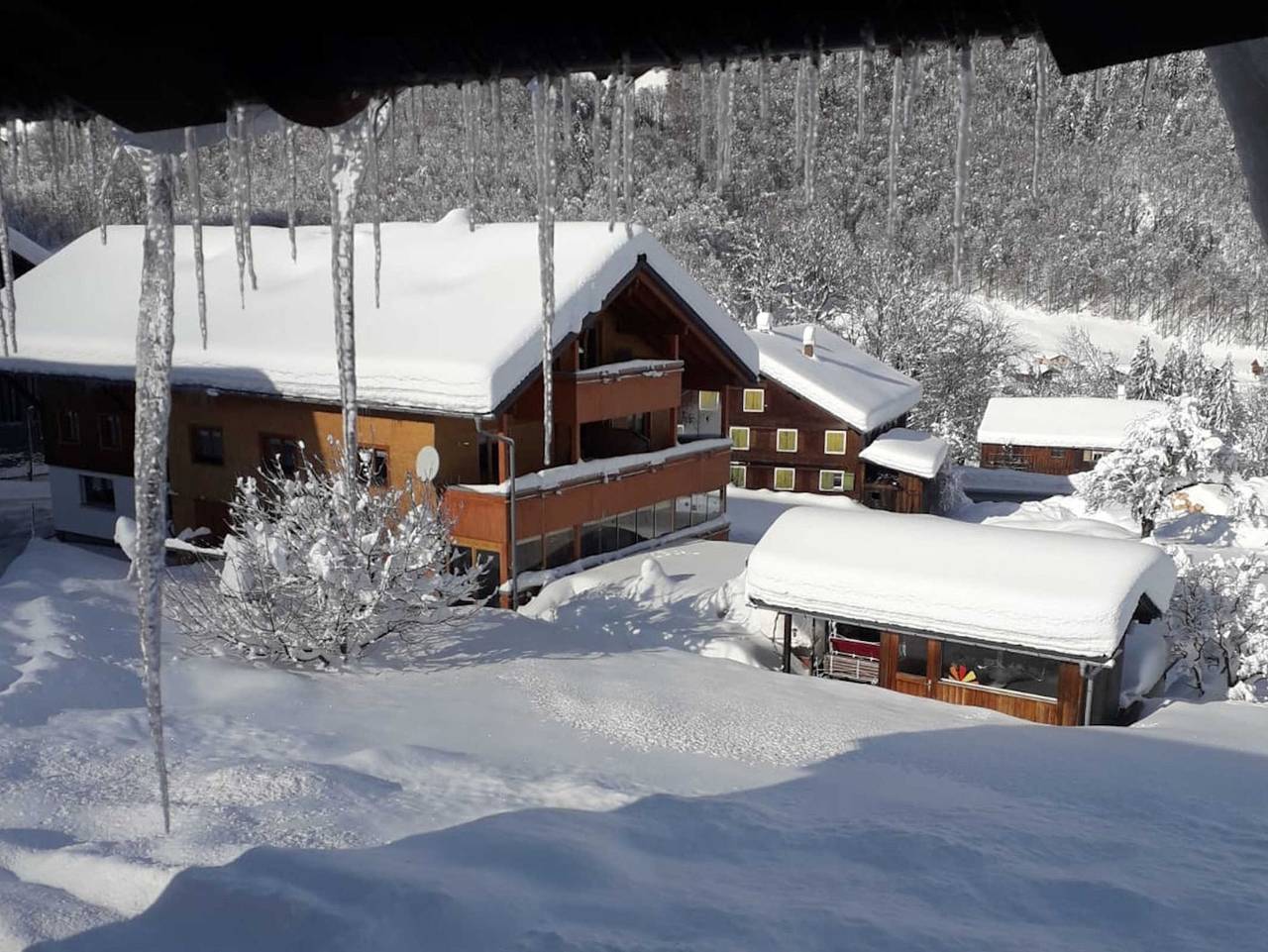 Ganze Ferienwohnung, Haus Margreth - Zimmer Holenke Dreibettzimmer in Au, Bregenzerwald