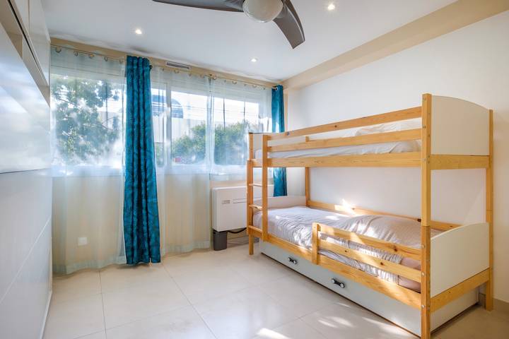 Location de vacances pour 3 personnes à Villeneuve-Loubet