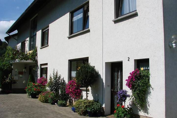 Ferienwohnung für 4 Personen, mit Terrasse und Garten - 1