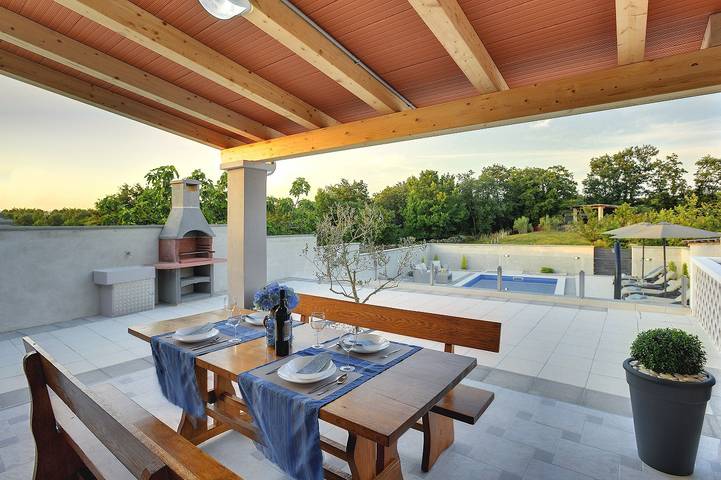 Ferienhaus für 6 Personen, mit Garten und Pool sowie Terrasse, kinderfreundlich in Marčana - 3