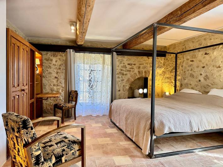 Chambre d'hôte au sein du hameau privé du Domaine de Ribaute in Lieuran-lès-Béziers, Côte méditerranéenne (France)