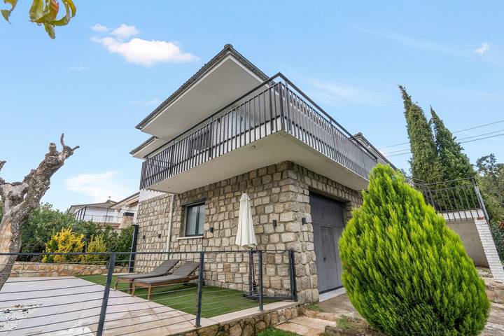 Maison de vacances 'Casa Los Barrios Navaluenga' avec Wi-Fi in Navaluenga, Valle del Alberche