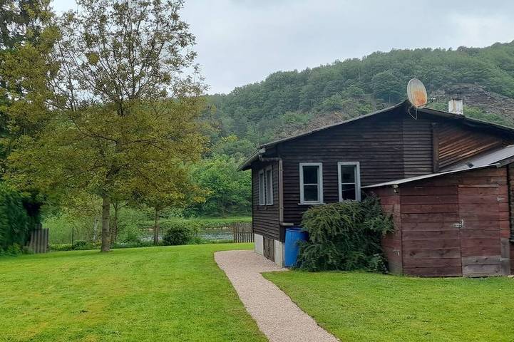 Chalet für 5 Personen, mit Terrasse und Garten - 1