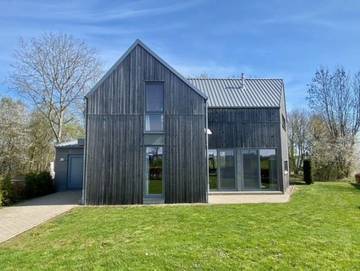 Ferienhaus für 10 Personen, mit Sauna und Terrasse sowie Garten in Göhren-Lebbin