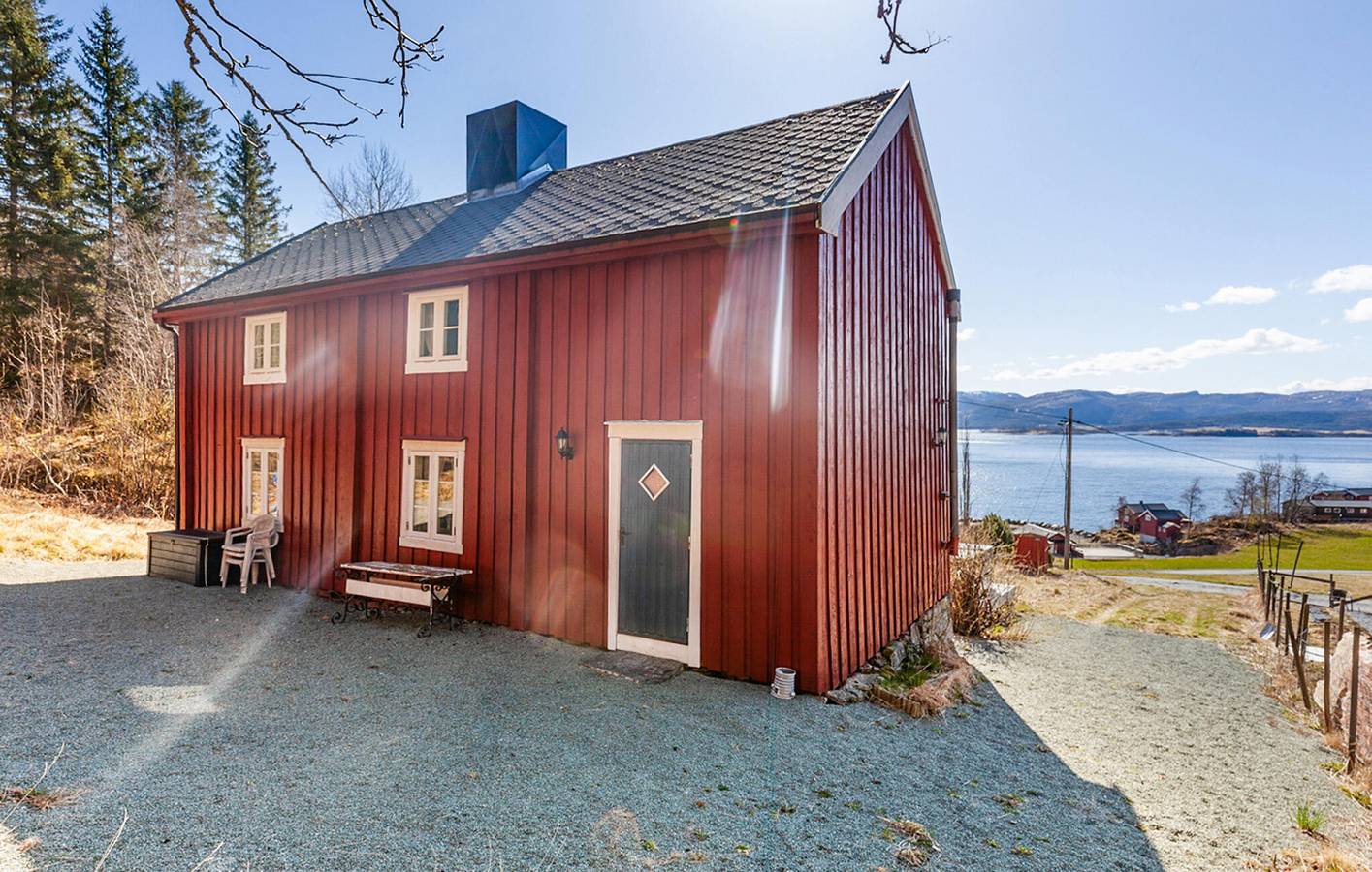 Casa vacanza per 6 persone con terrazza in Bjugn