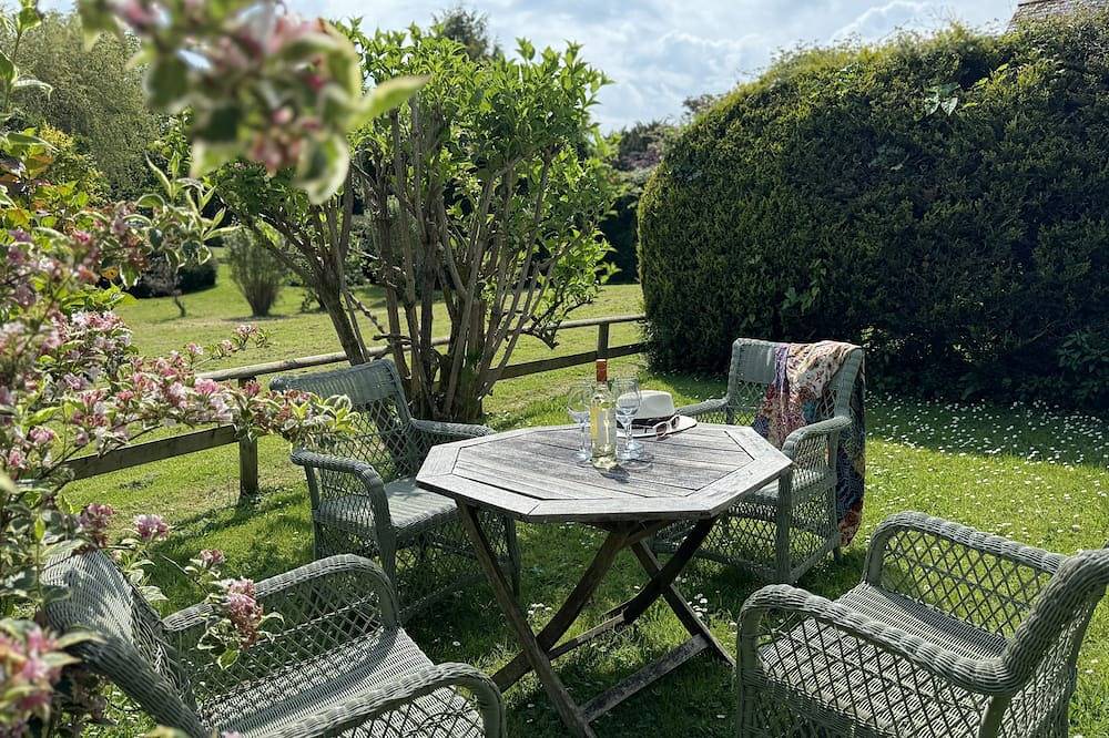 Cottage for 4 People in Dittisham, Devon