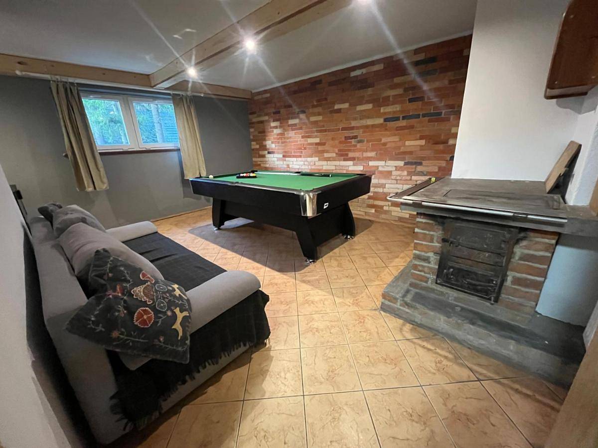 Józka Chata max 15 os sauna jacuzzi in Porąbka, Śląsk