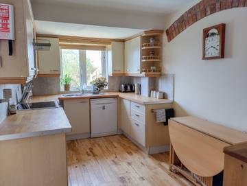 Holiday Rental for 6 People in Weymouth, Dorset, Photo 4