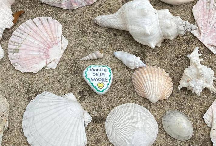 Location de vacances pour 8 personnes, avec jardin ainsi que vue et sauna à Blot-l'Église - 3