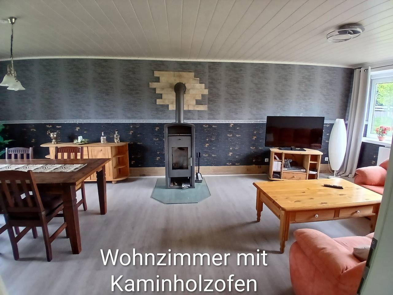 Ganze Wohnung, Apartment „Ostseetraum“ mit privatem Garten und Wlan in Büdelsdorf, Rendsburg-Eckernförde