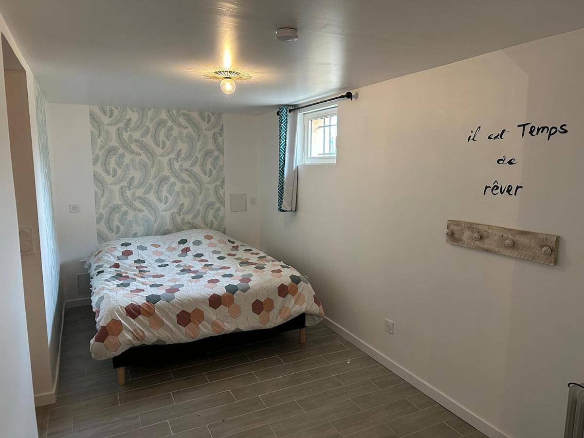 Appartement entier, One-Bedroom Apartment in Feyzin, Lyon et ses environs