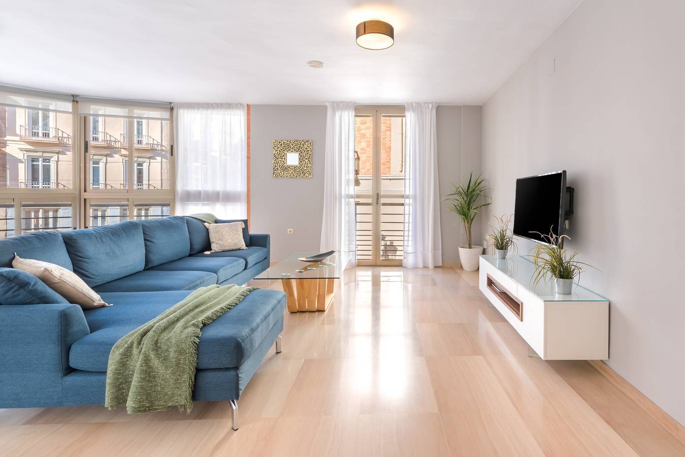 Geheel appartement, Vakantieappartement 'Vistas Panóramicas Calle Larios' met Balkon & Wi-Fi in Malaga Centro Historico, Malaga