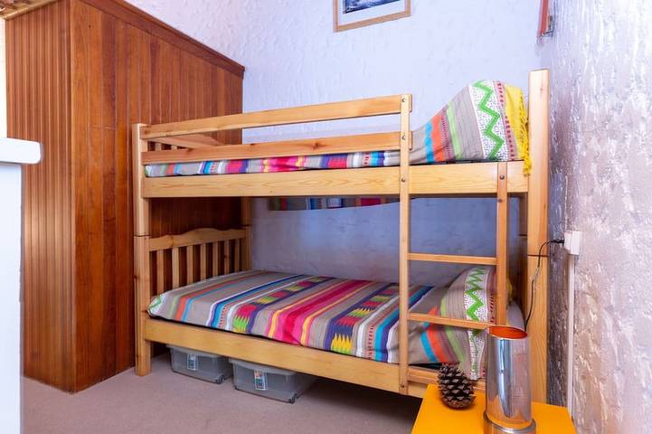 Gîte pour 5 personnes, avec terrasse dans Plage des Bourdaines - 2