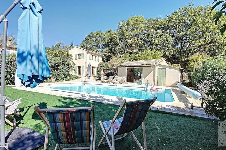 Villa for 8 people, with terrace and garden, with pets - 1