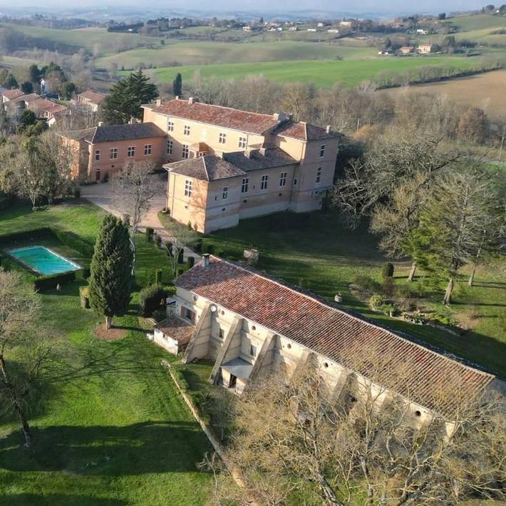 Chambre d’hôte pour 5 personnes, avec Jardin ainsi que Piscine et Vue