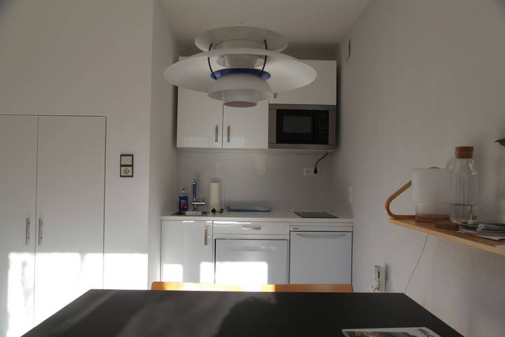 Ganzes Studio, Einzimmerapartment 'Gartenstudio Peony' mit Bergblick, privater Terrasse und Wlan in Stubaier Alpen, Birgitz