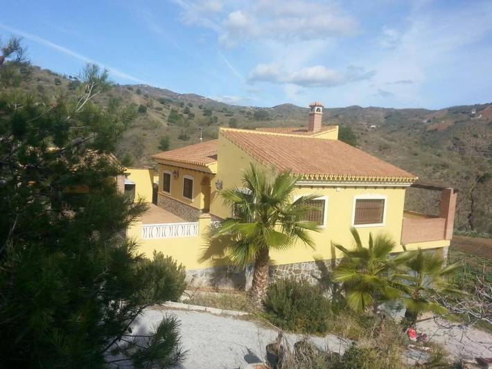 Albergue para 6 personas, con Balcón y Terraza además de Jardín y Piscina en Rincón de la Victoria - 3