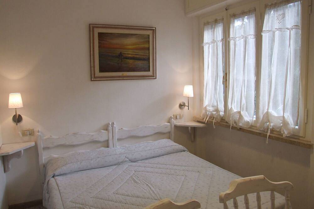 Apartamento entero, Precioso apartamento para 8 personas con Wifi, Tv y patio in Marina di Castagneto Carducci, Costa Etrusca