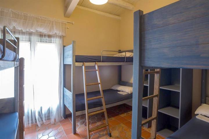 Hostal para 6 personas, con terraza en Somontano de Barbastro - 4