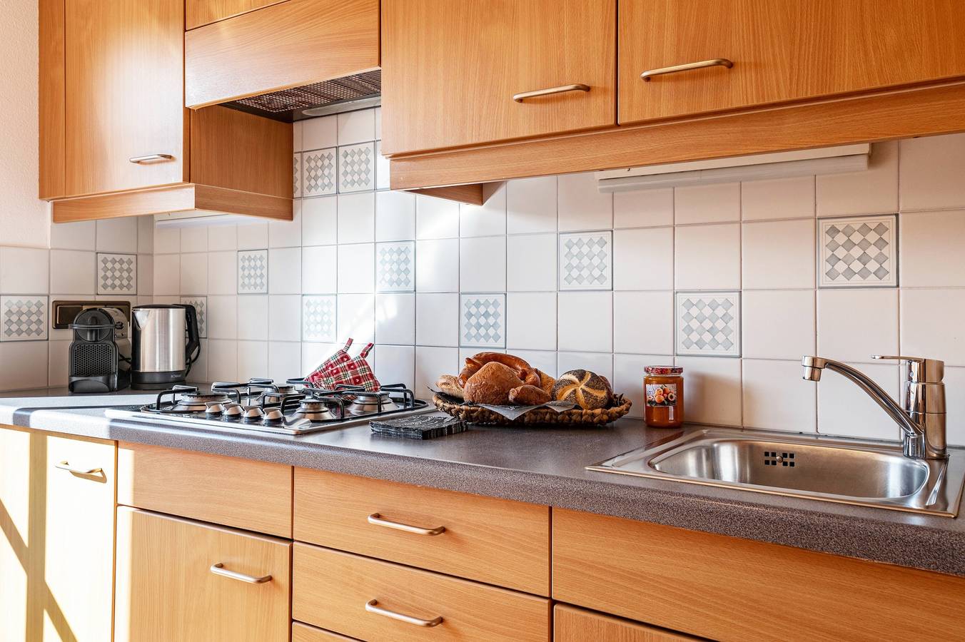 Ganze Wohnung, Hferienwohnung Häuslerhof Betula mit Bergblick, Balkon und Wlan in Villgratner Berge, Niederdorf