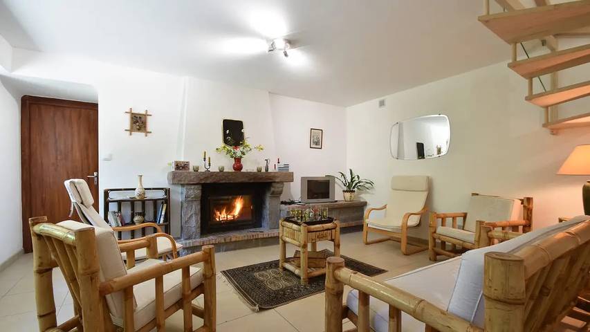 Location de vacances pour 9 personnes, avec jardin à Yvias - 2