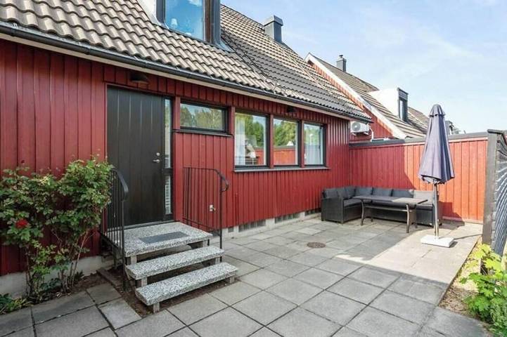 Spacious villa in a quiet and child-friendly area in central Söderhamn. in Söderhamn, Hälsingland