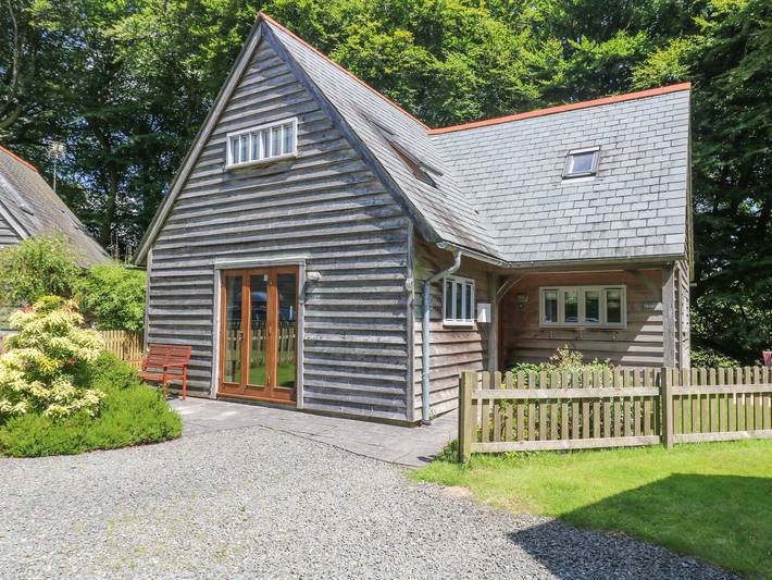 Chalet for 6 people, with garden in Cornwall
