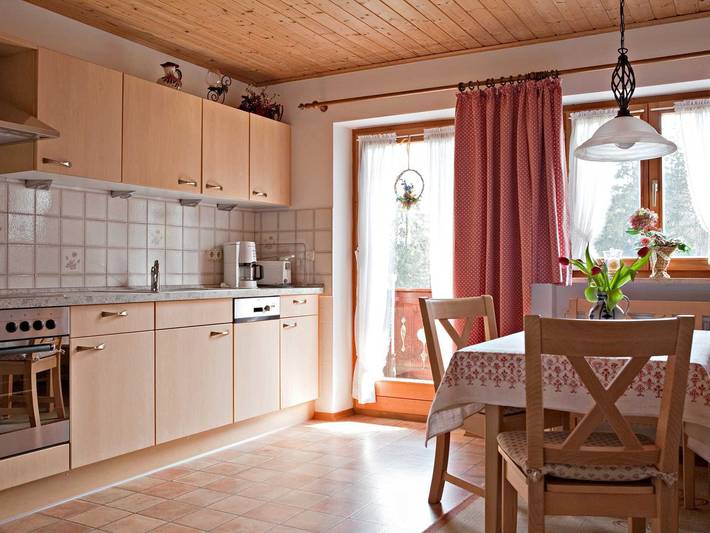 Ferienwohnung für 4 Personen, mit Garten und Balkon, kinderfreundlich in Gmund - 3