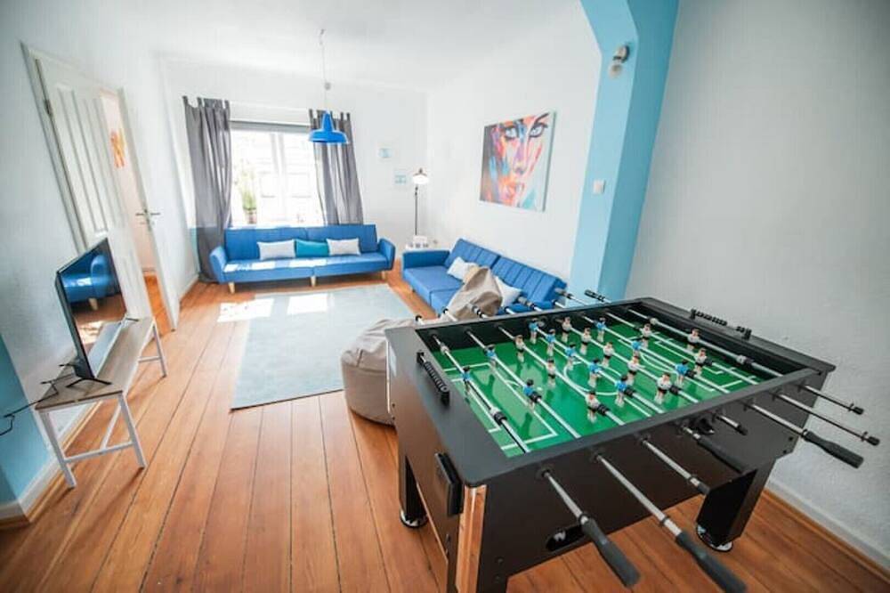 Apartamento entero, 150qm Loft / Tischtennis / Dart / Tischkicker in Borgfelde, Hamburgo