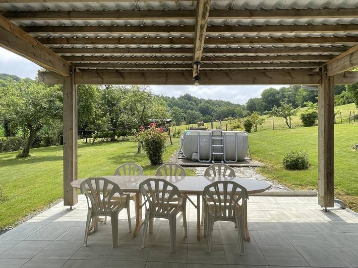 Gîte pour 6 personnes, avec piscine et jardin dans Béarn - 2
