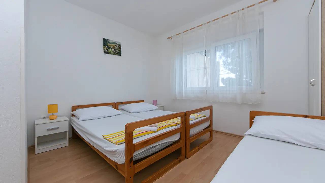 Ganze Ferienwohnung, Ferienwohnung für 11 Personen (70 m²) in Gradac (Split-Dalmatien) in Gradac, Makarska Riviera