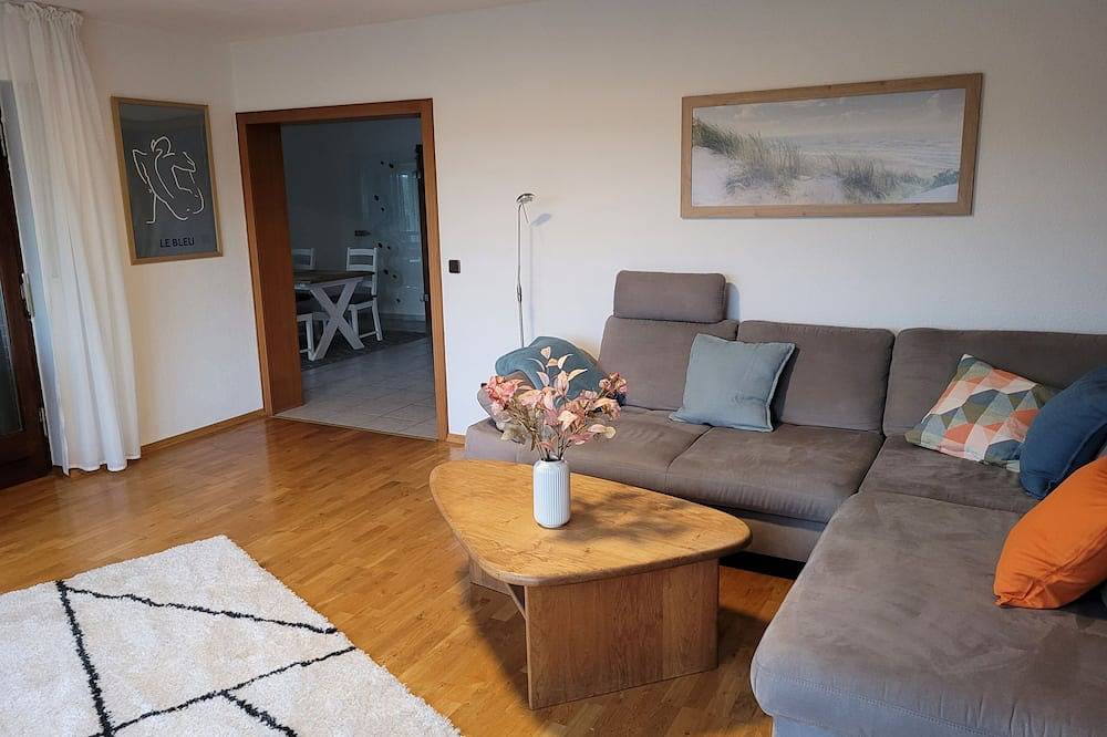 Ganze Wohnung, Ferienwohnung \"Auf dem Buchenberge\" große Terrasse mit toller Aussicht in Lügde, Kreis Lippe
