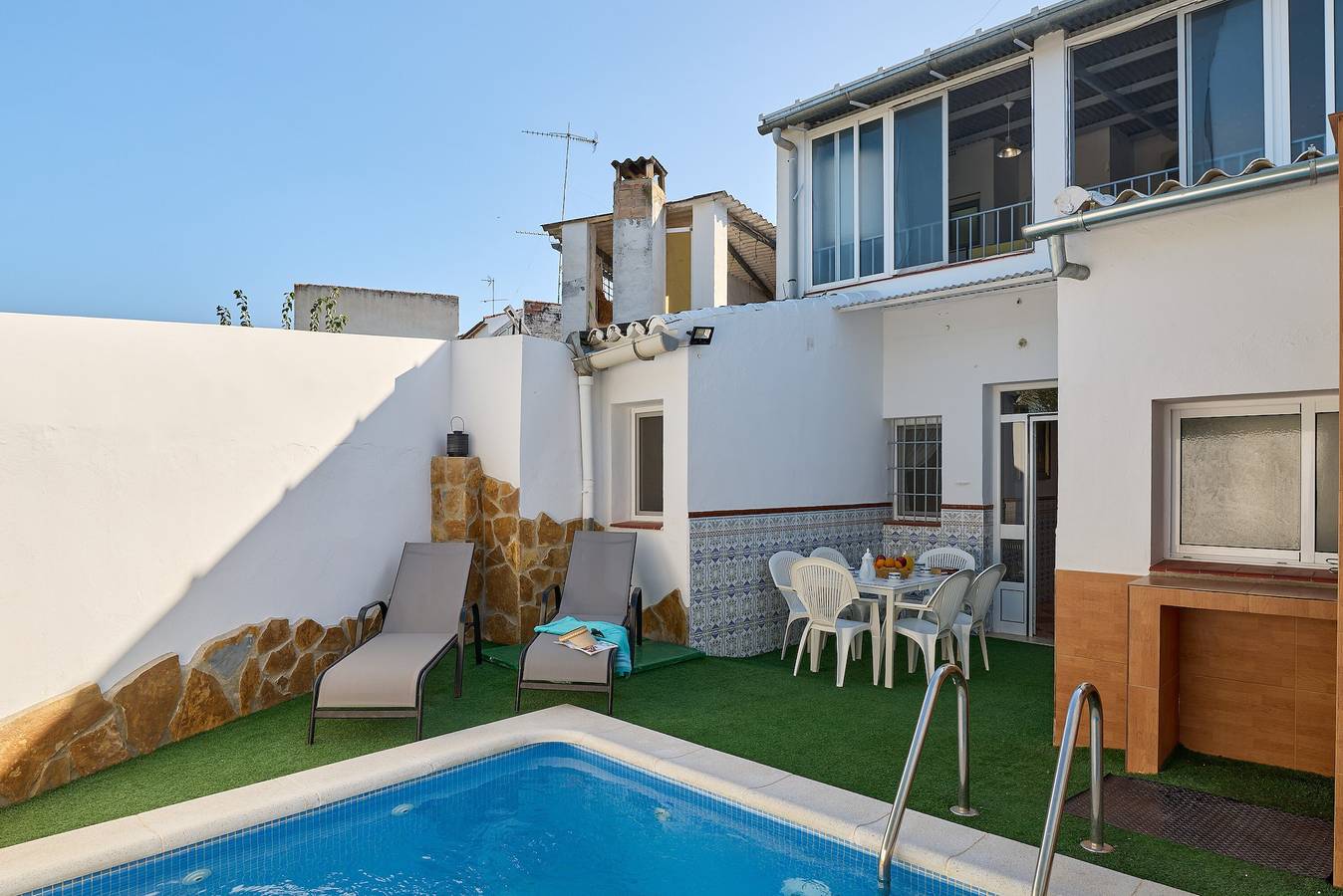Apartamento para 10 Personas en Cuevas Bajas, Andalucía