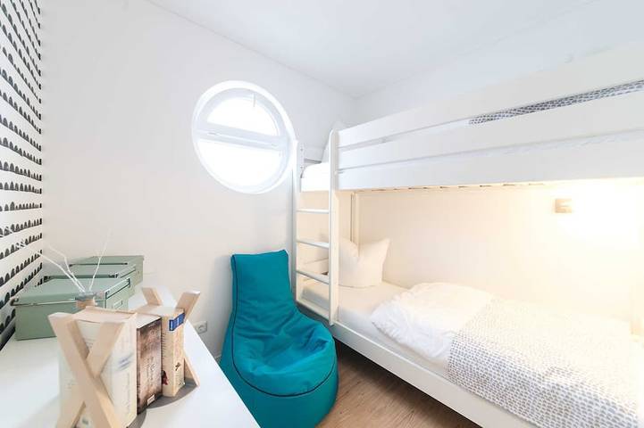 Hausboot für 4 Personen, mit Terrasse auf Usedom - 3