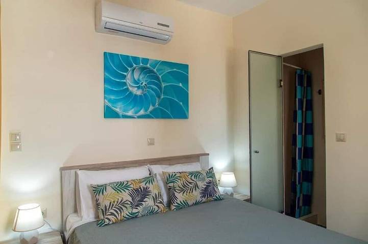 Location de vacances pour 6 personnes, avec Jacuzzi et Terrasse dans Palekastron - 3