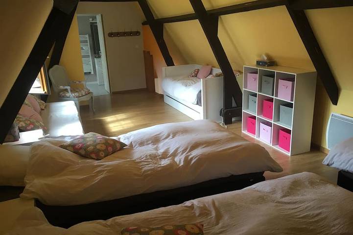 Location de vacances pour 12 personnes, avec Jardin à Brionne - 4