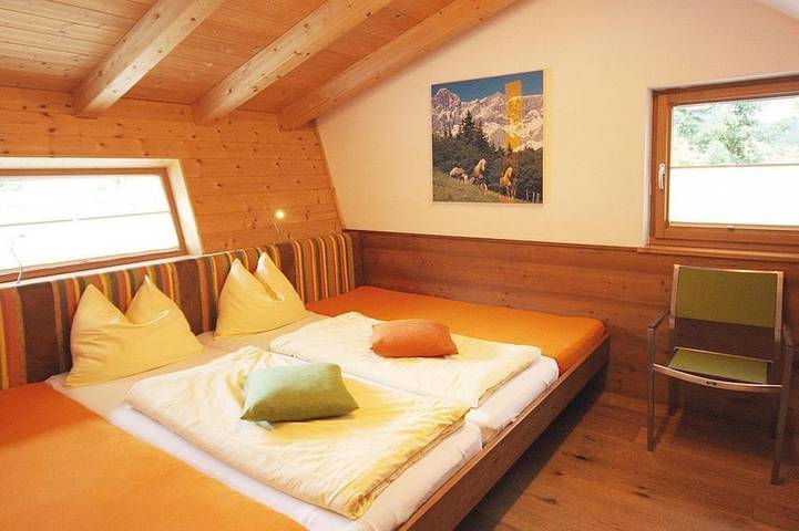 Chalet für 18 Personen, mit Balkon und Pool sowie Sauna in Filzmoos - 3