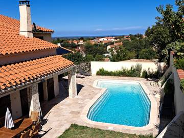 Gîte pour 10 personnes, avec balcon ainsi que jardin et piscine à Villelongue-dels-Monts