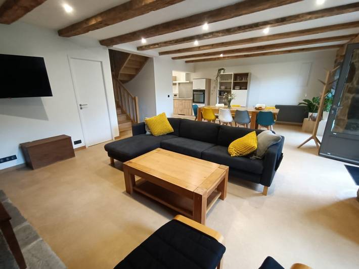 Gîte pour 9 personnes, avec terrasse et jardin, animaux acceptés à Le Claux - 2