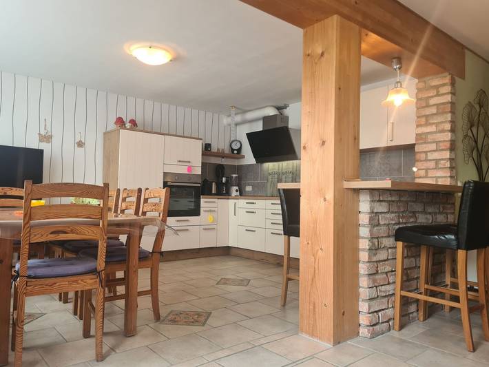 Bauernhaus für 11 Personen, mit Garten und Ausblick, kinderfreundlich in Kröpelin - 4