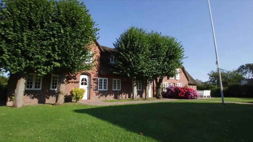 Ferienhaus für 8 Personen, mit Garten und Terrasse sowie Sauna