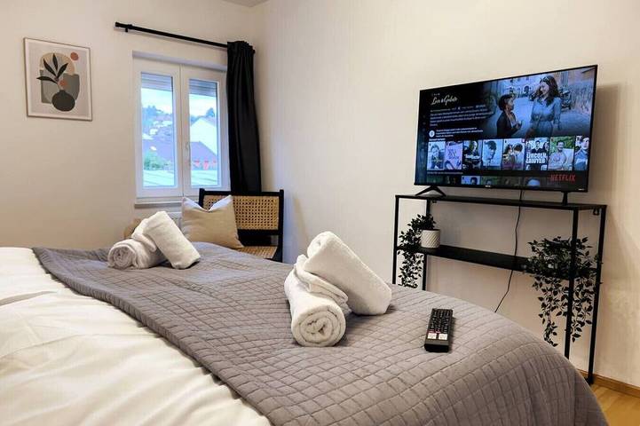 Ganze Wohnung, Beautiful flat with parking and kitchen for 4 in Deggendorf, Ostbayern