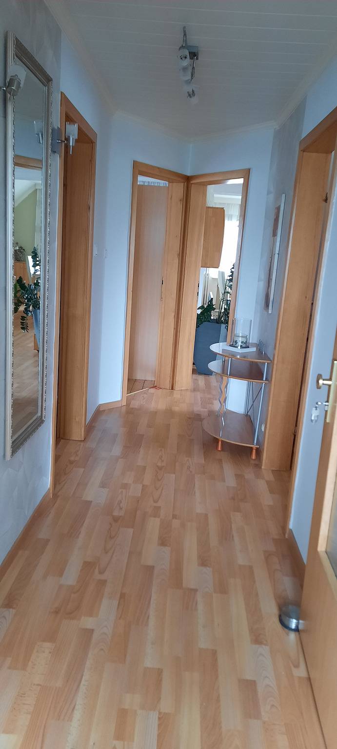 Ganze Wohnung, Ferienwohnung An Der Lahn" mit Balkon in Limburg, Lahn-Taunus