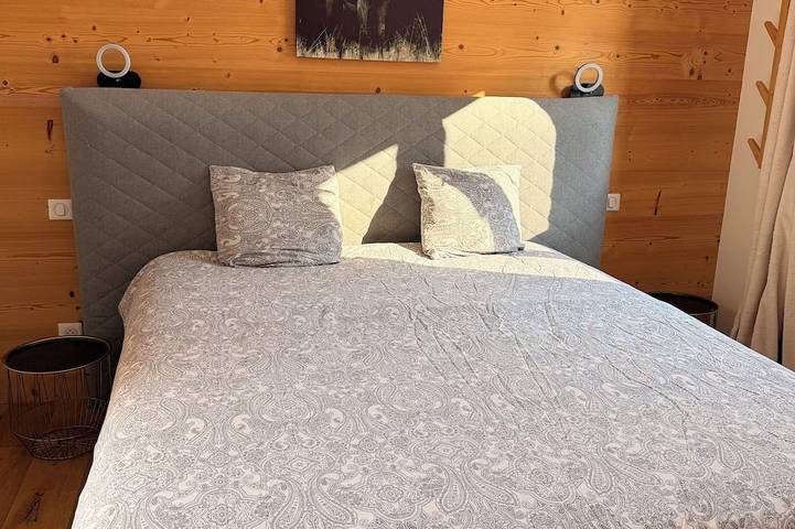 Mountain chalet overlooking Cordon near Combloux, Megeve and Chamonix in Sallanches, Pays du Mont-Blanc