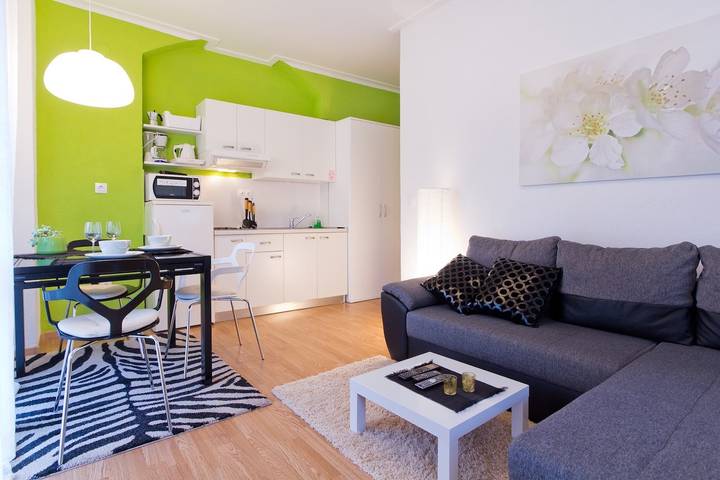 Ferienwohnung für 2 Personen, mit Balkon/Terrasse in Poreč - 3