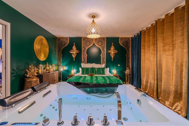 Gîte pour 2 personnes, avec jacuzzi et jardin à Nanteuil-lès-Meaux
