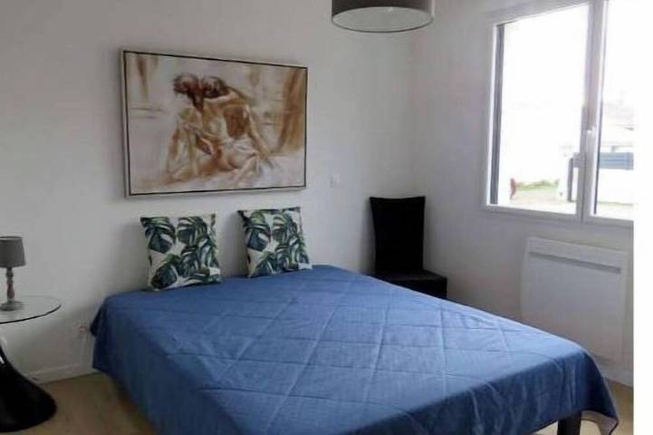 Maison Chaleureuse Cité en Centre Ville a 15 Minute de la Plage in Jard-sur-Mer, Vendée